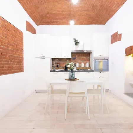 Lara Loft Centro Porta Susa Daire *